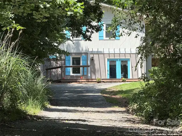 Listing Photo 36