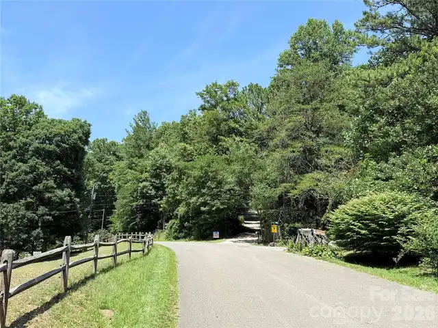 Listing Photo 37