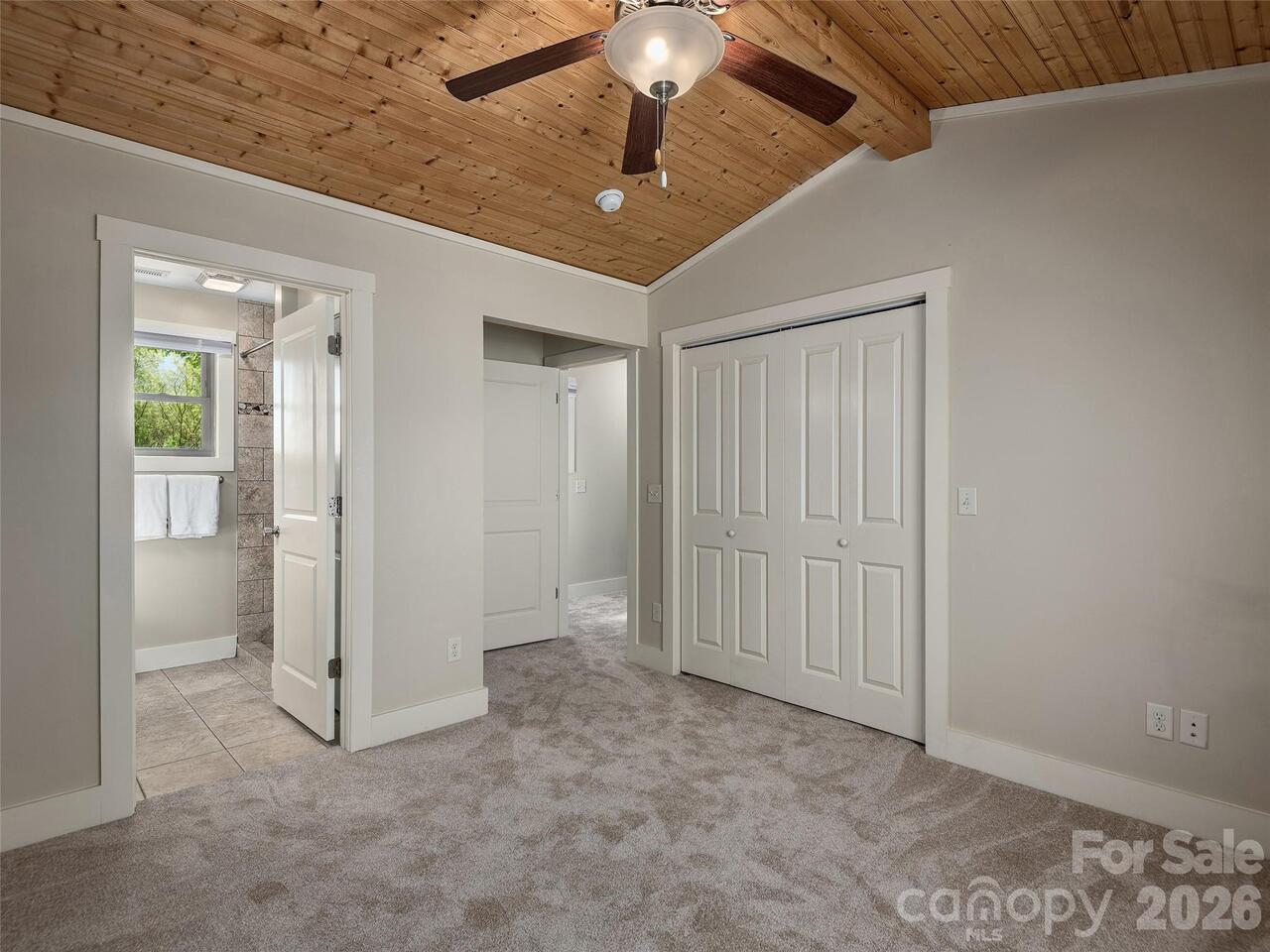 Listing Photo 14