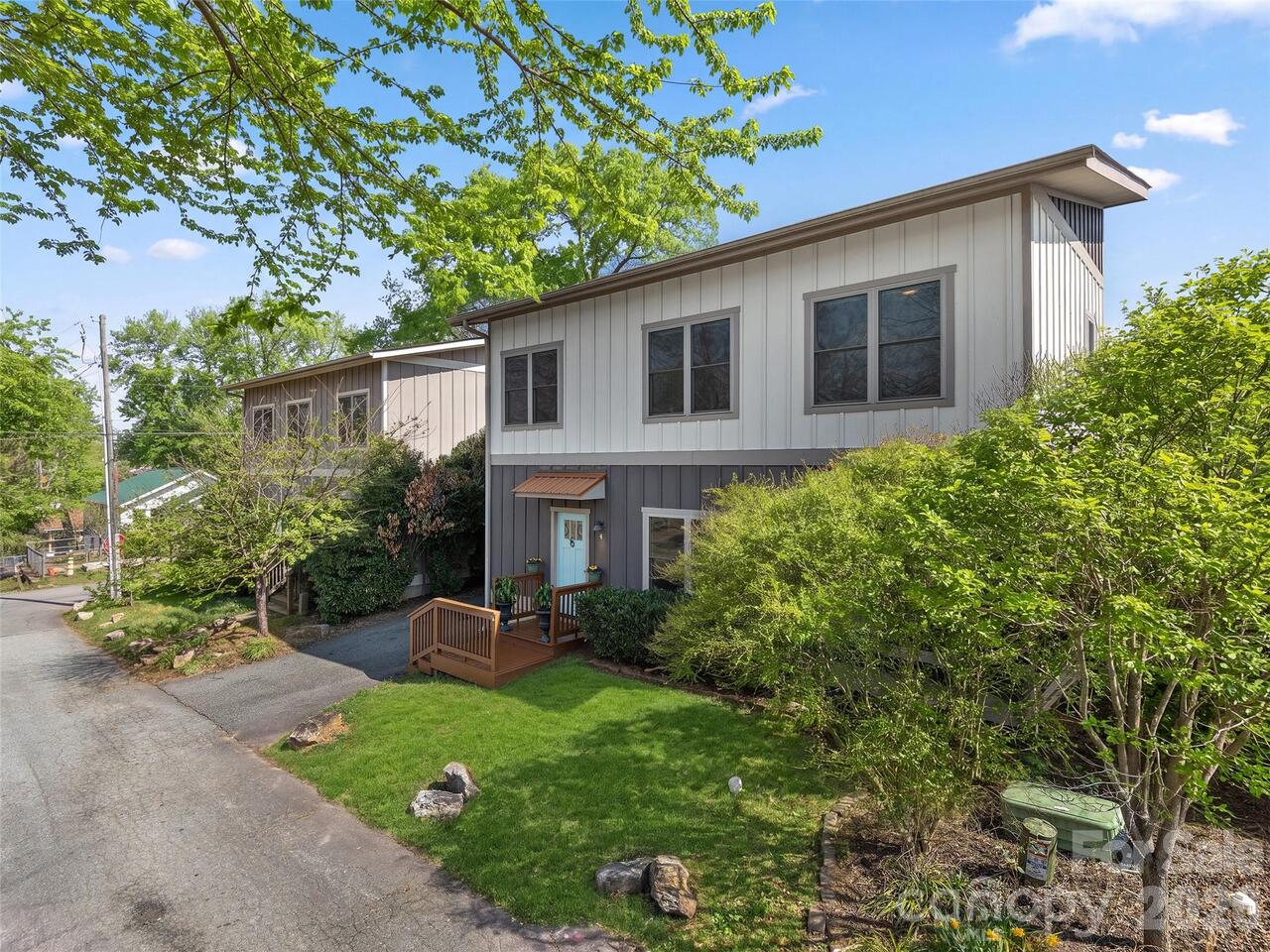 Listing Photo 23