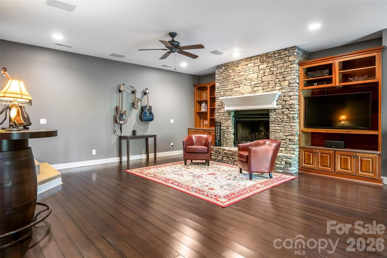 Listing Photo 31