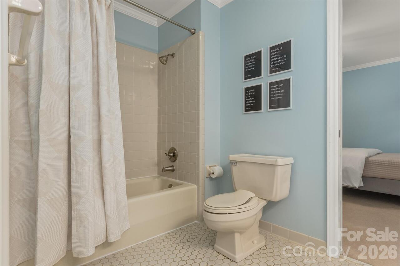 Listing Photo 28