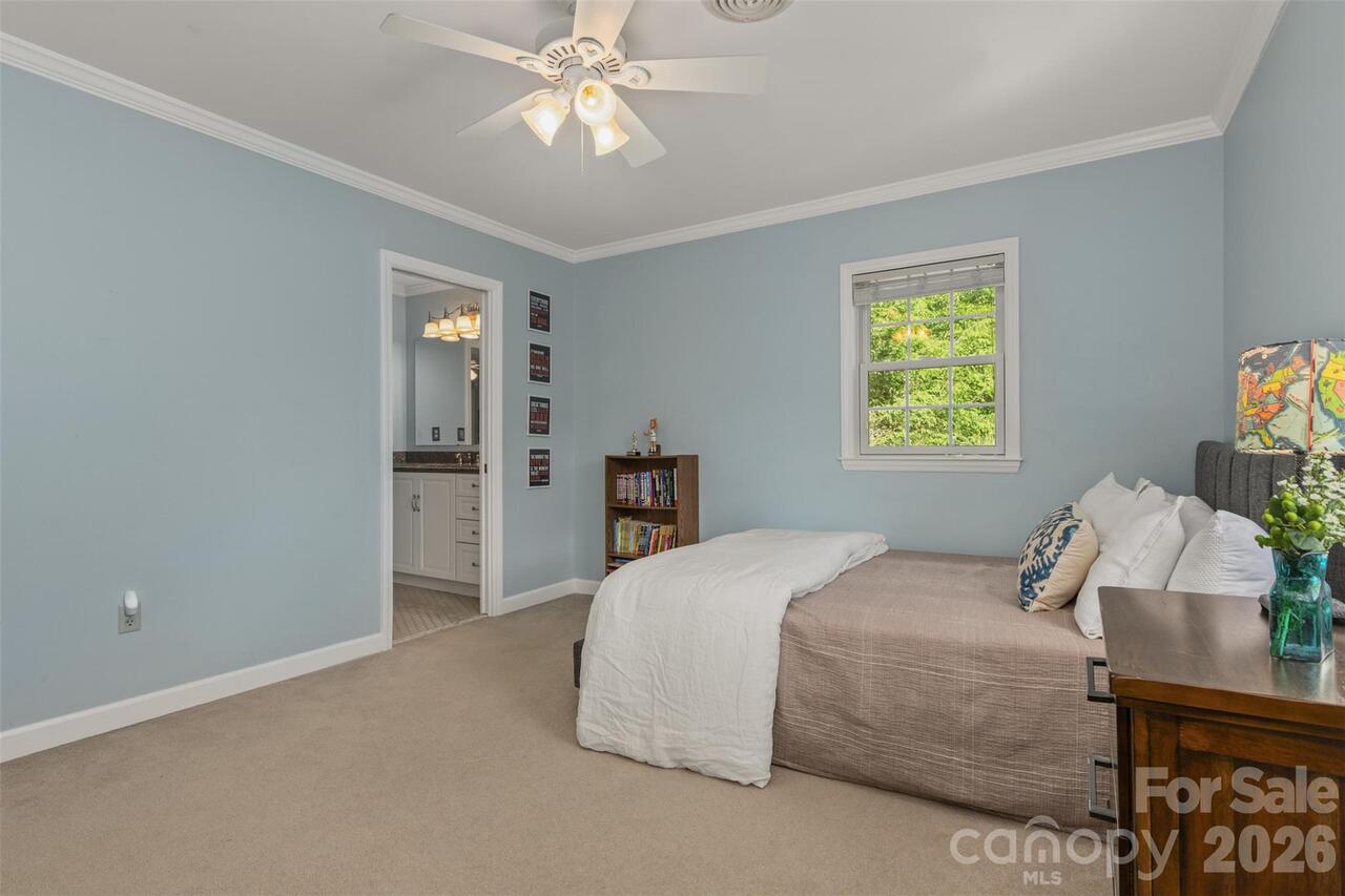 Listing Photo 29