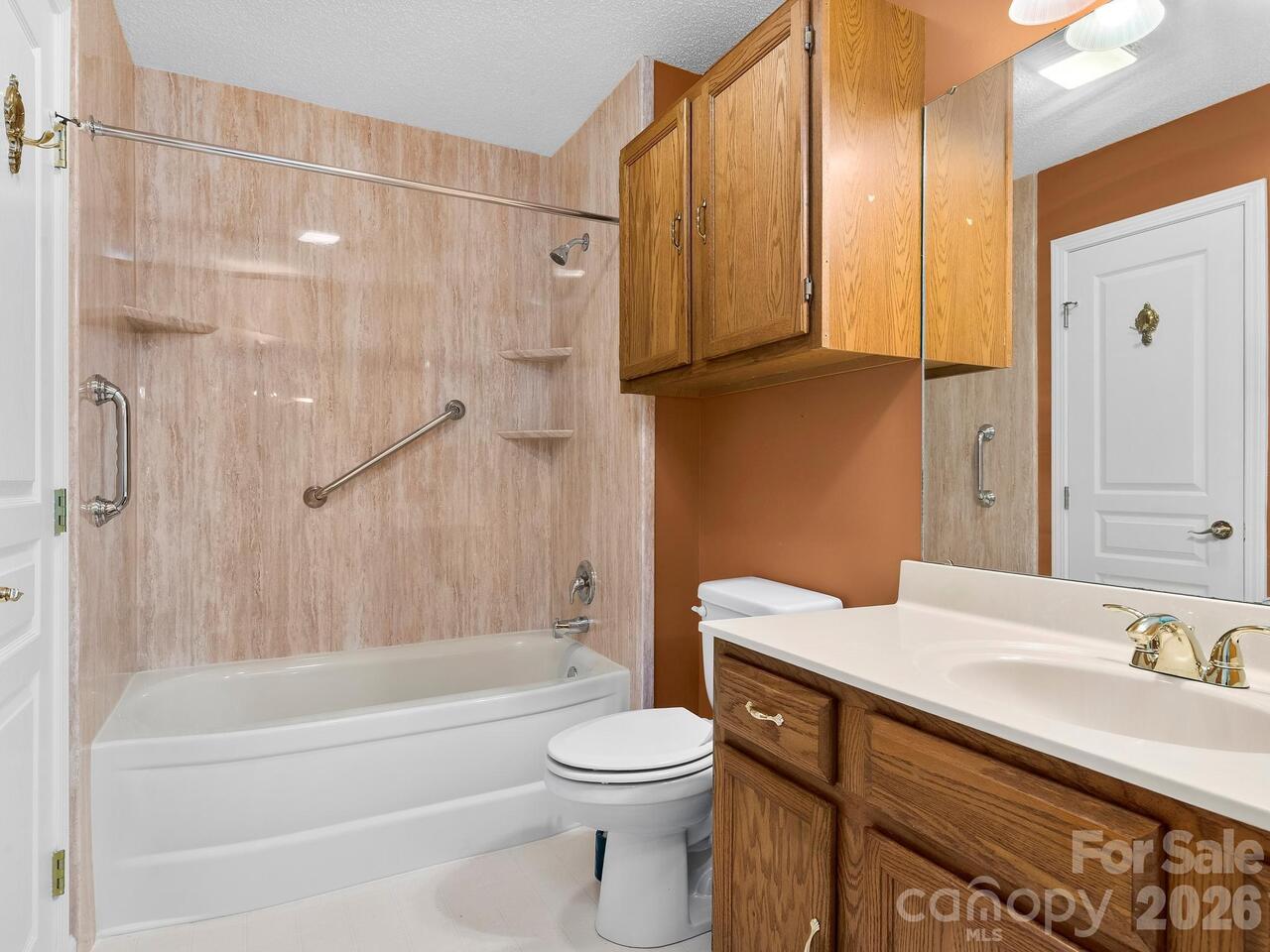 Listing Photo 14