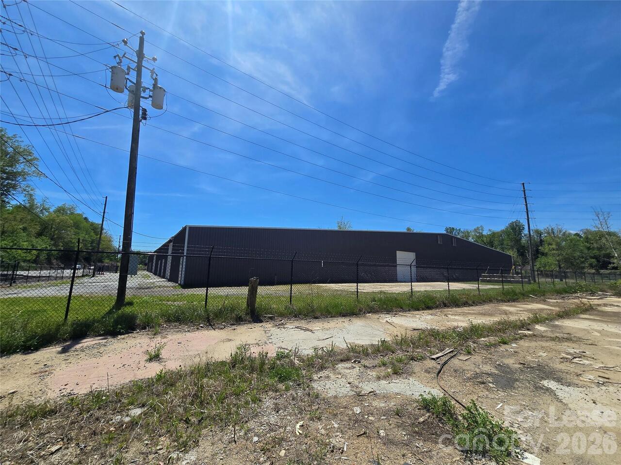 Listing Photo 10