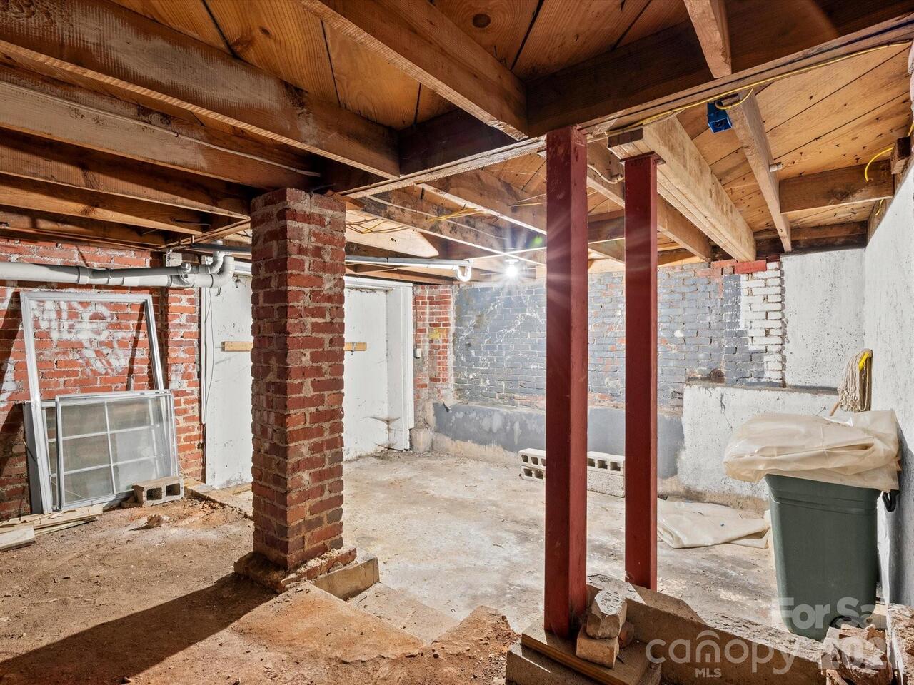 Listing Photo 25