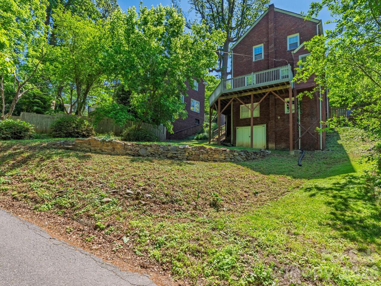 Listing Photo 13