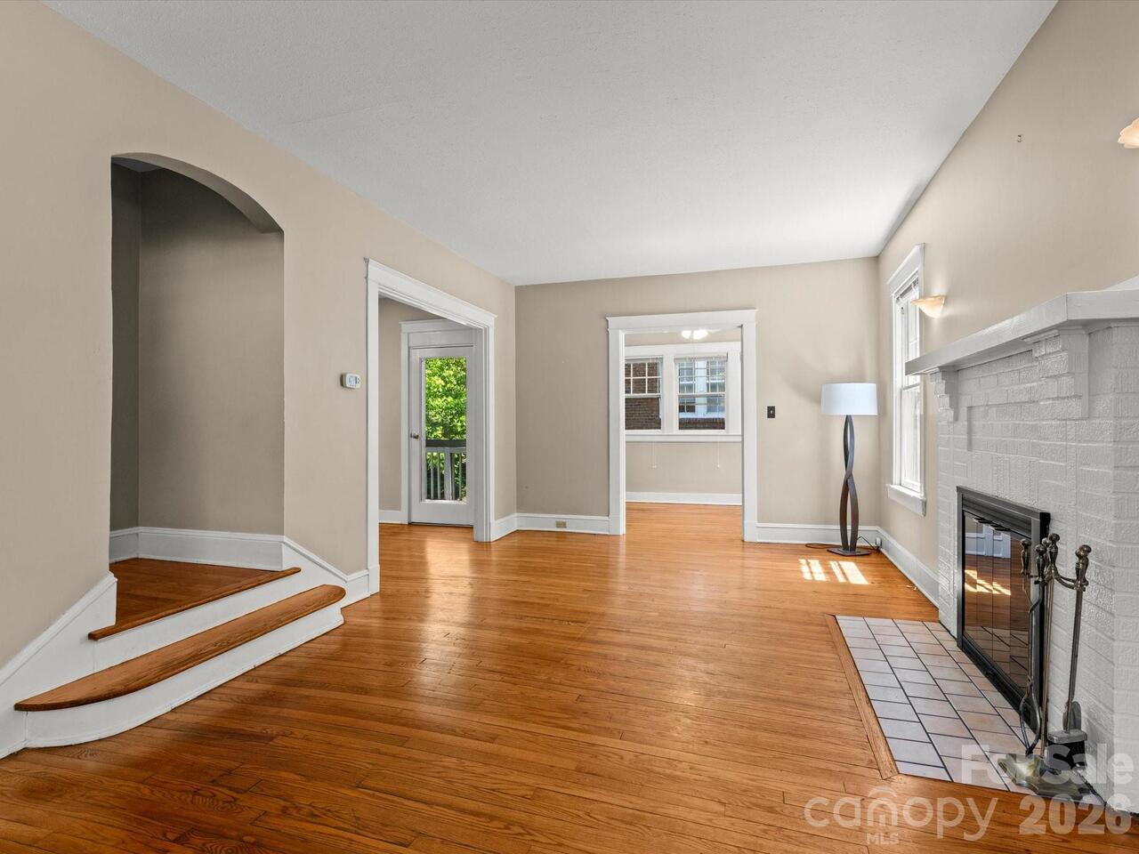 Listing Photo 19
