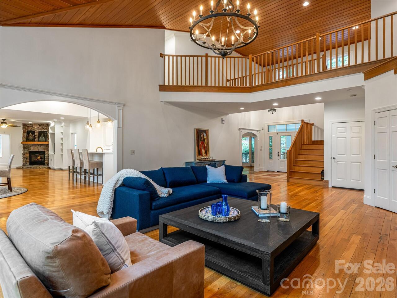 Listing Photo 8