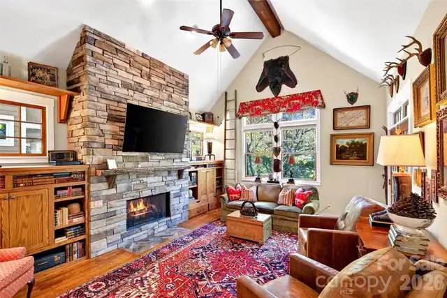 Listing Photo 35
