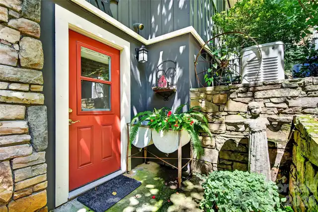 Listing Photo 46
