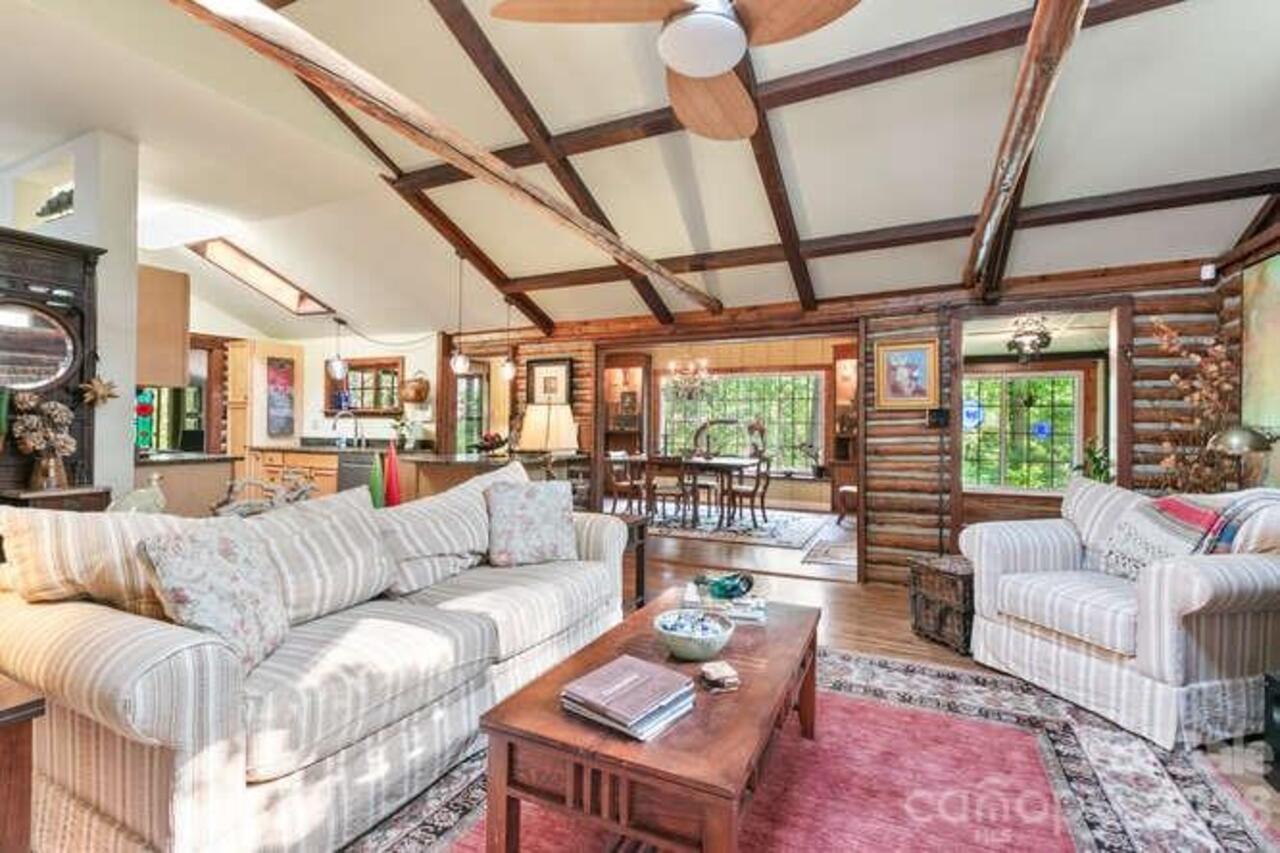 Listing Photo 16