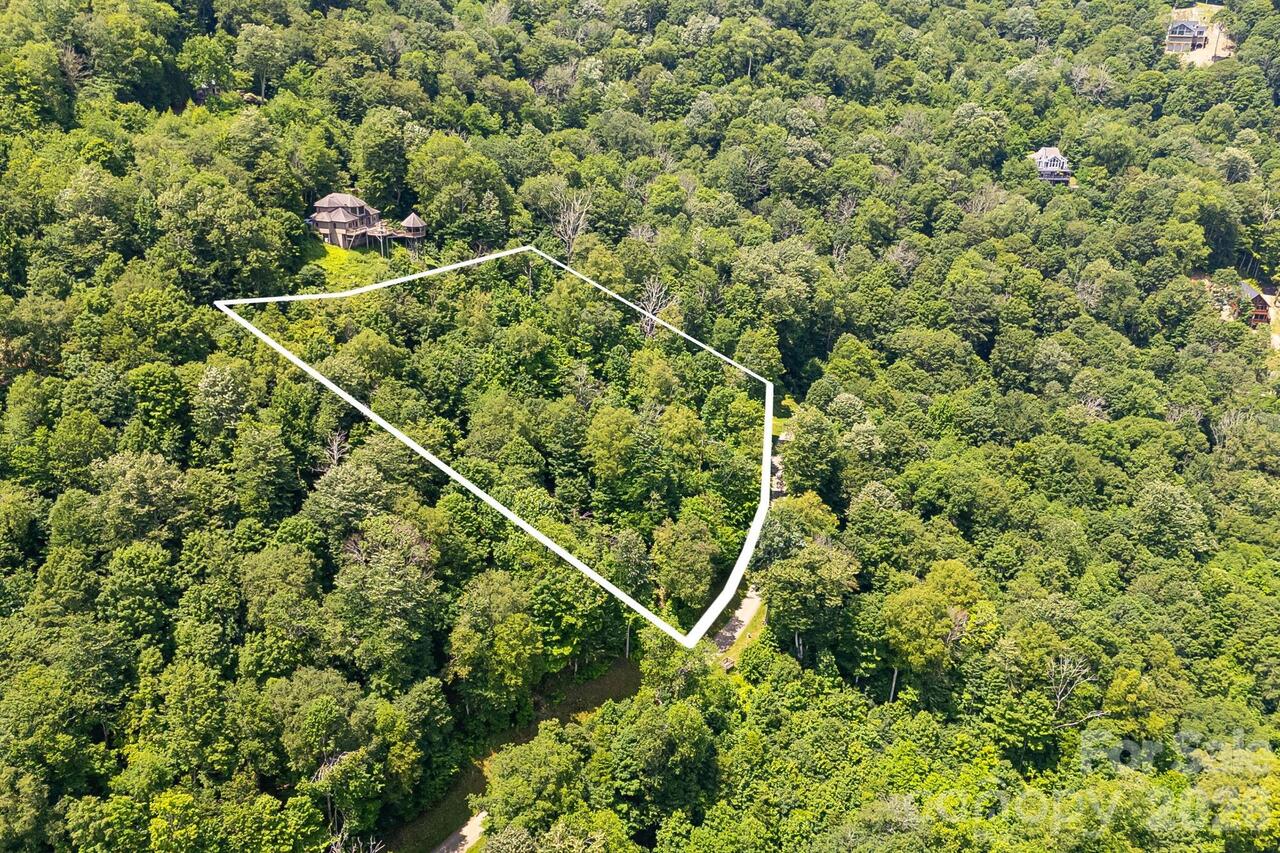 Listing Photo 10