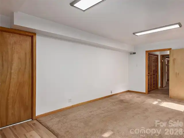 Listing Photo 29