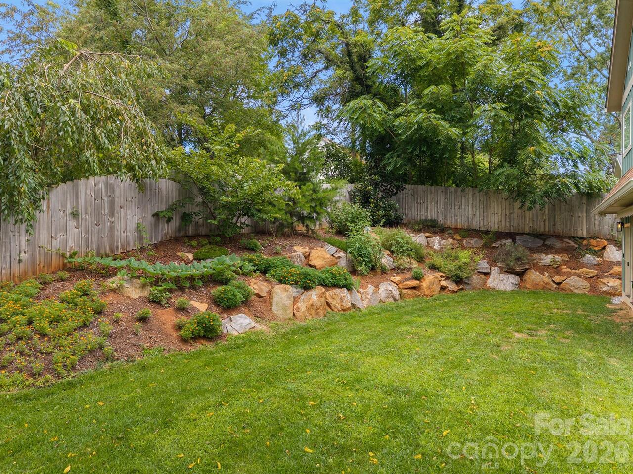 Listing Photo 21