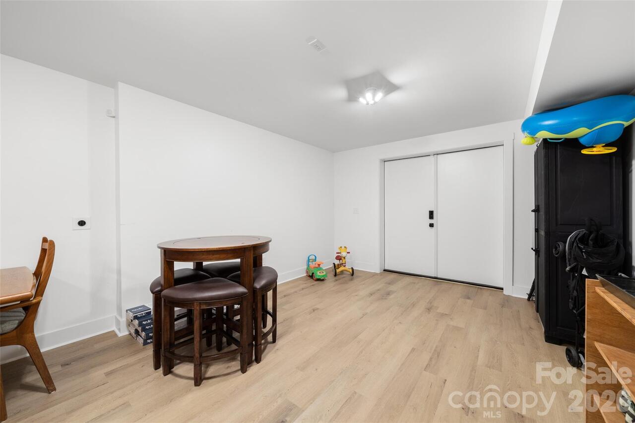 Listing Photo 41