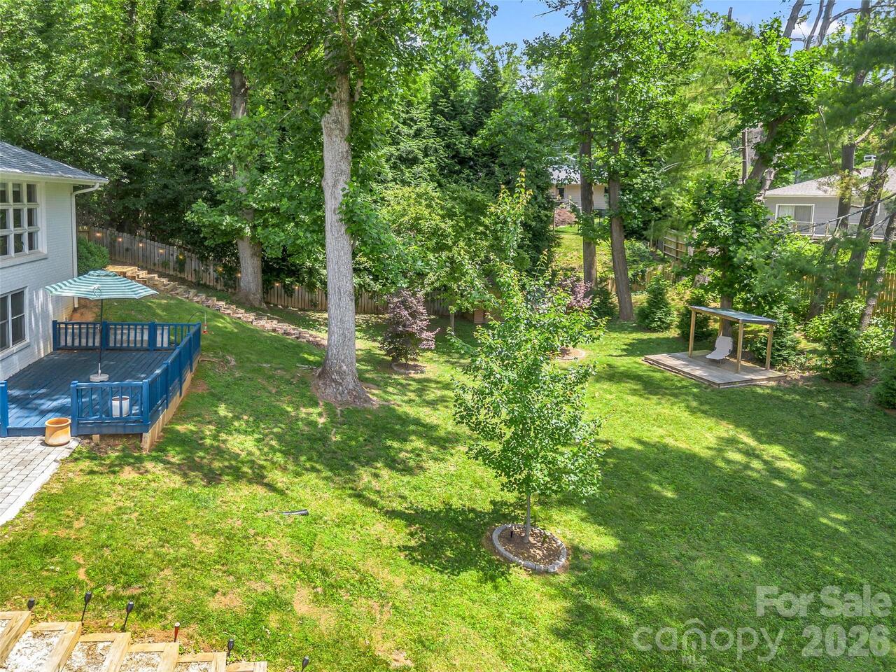 Listing Photo 10