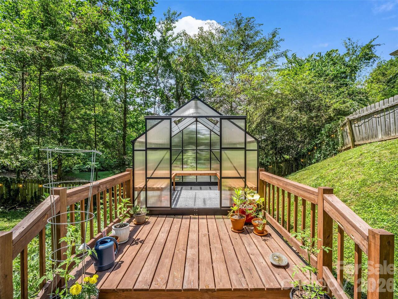 Listing Photo 44