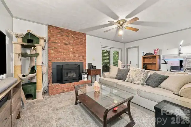 Listing Photo 18
