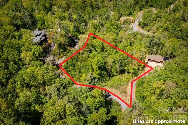 Listing Photo 10