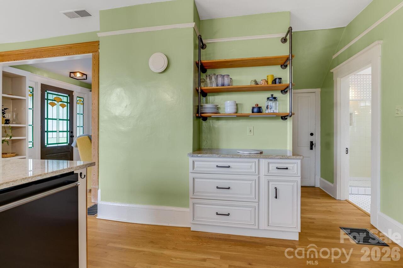 Listing Photo 22