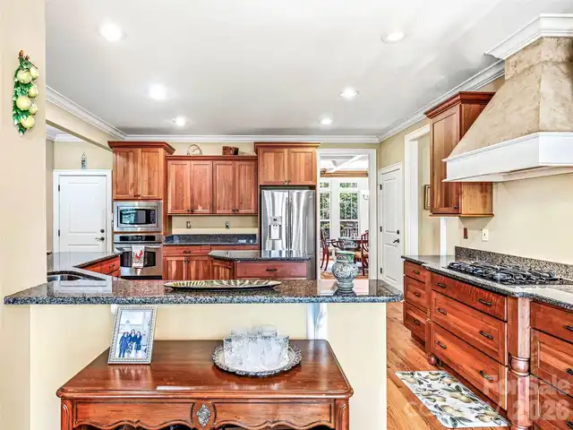 Listing Photo 13