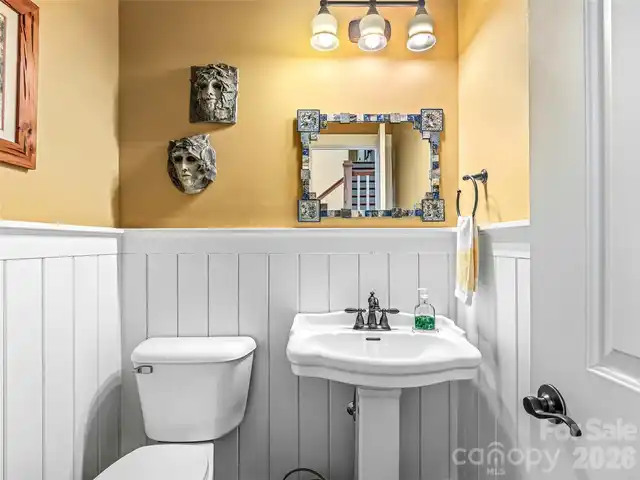 Listing Photo 18