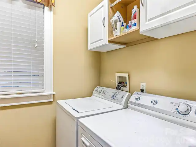 Listing Photo 19