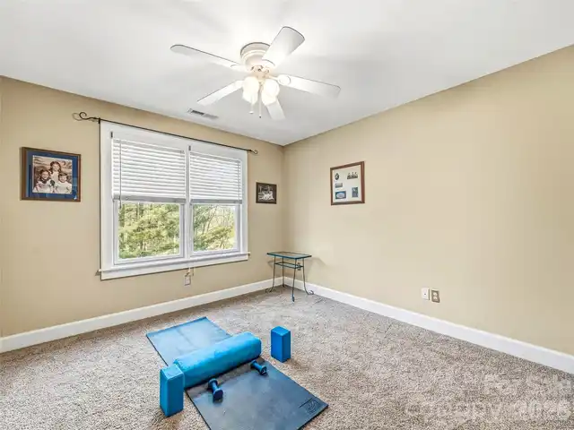 Listing Photo 28