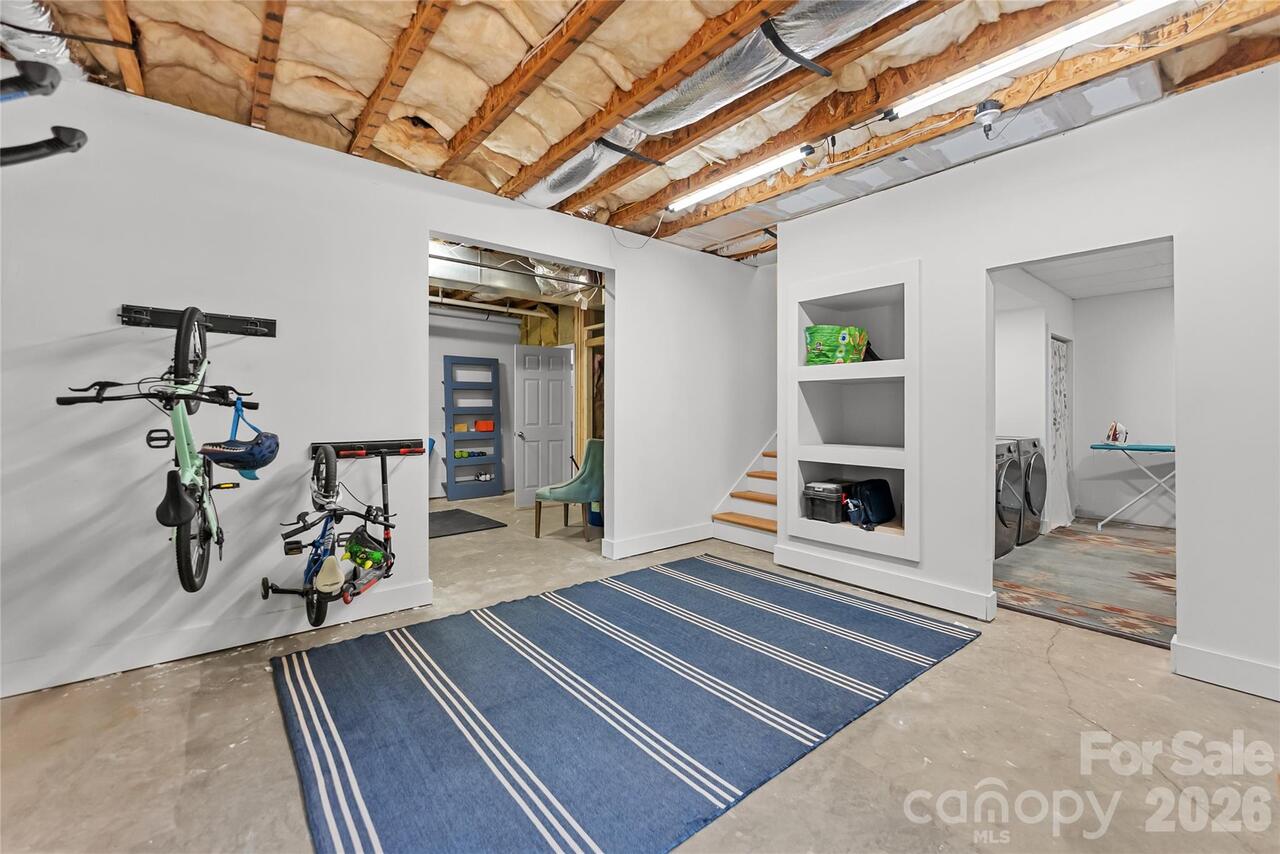 Listing Photo 17