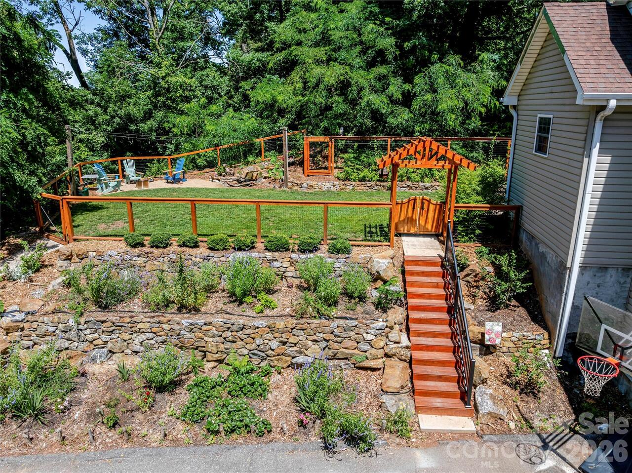 Listing Photo 40