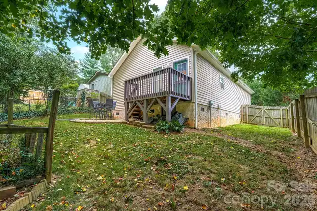 Listing Photo 29