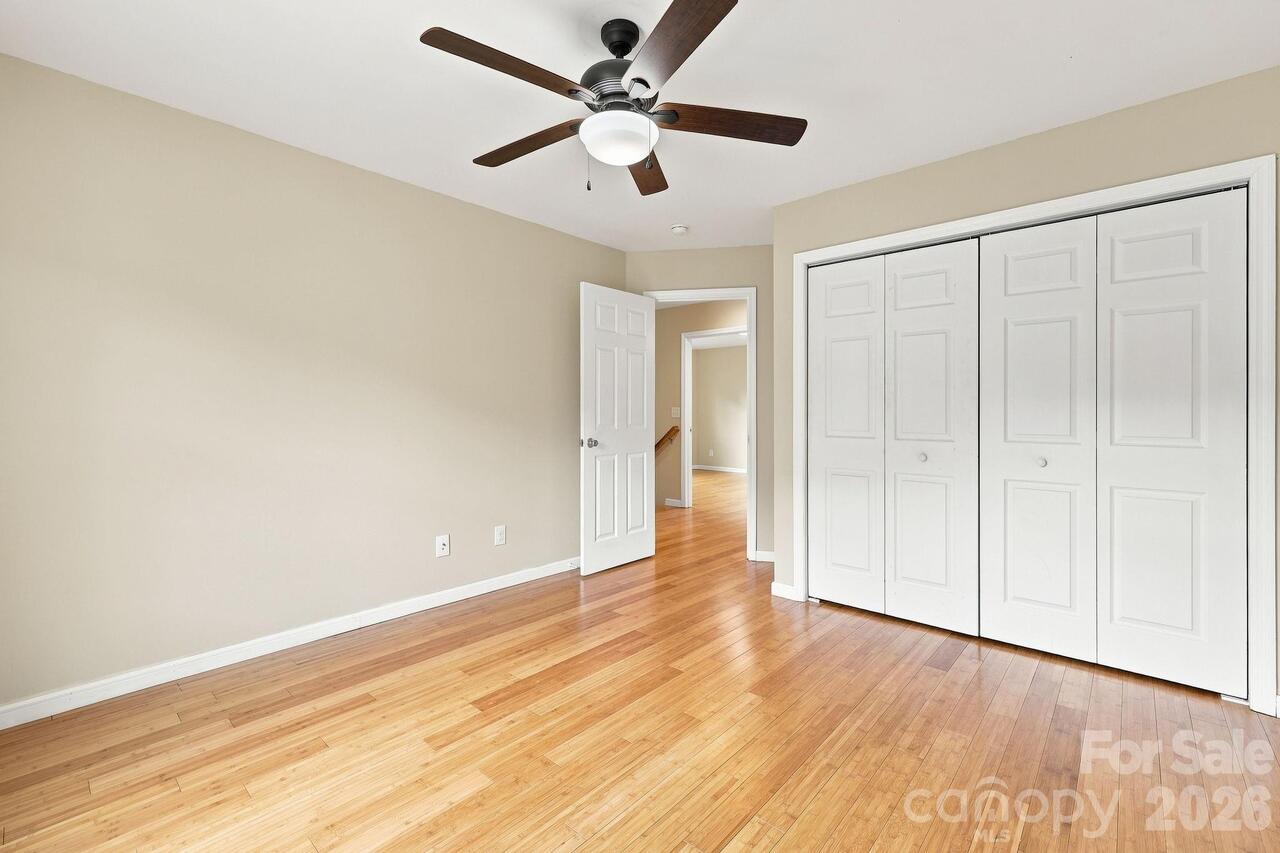 Listing Photo 7