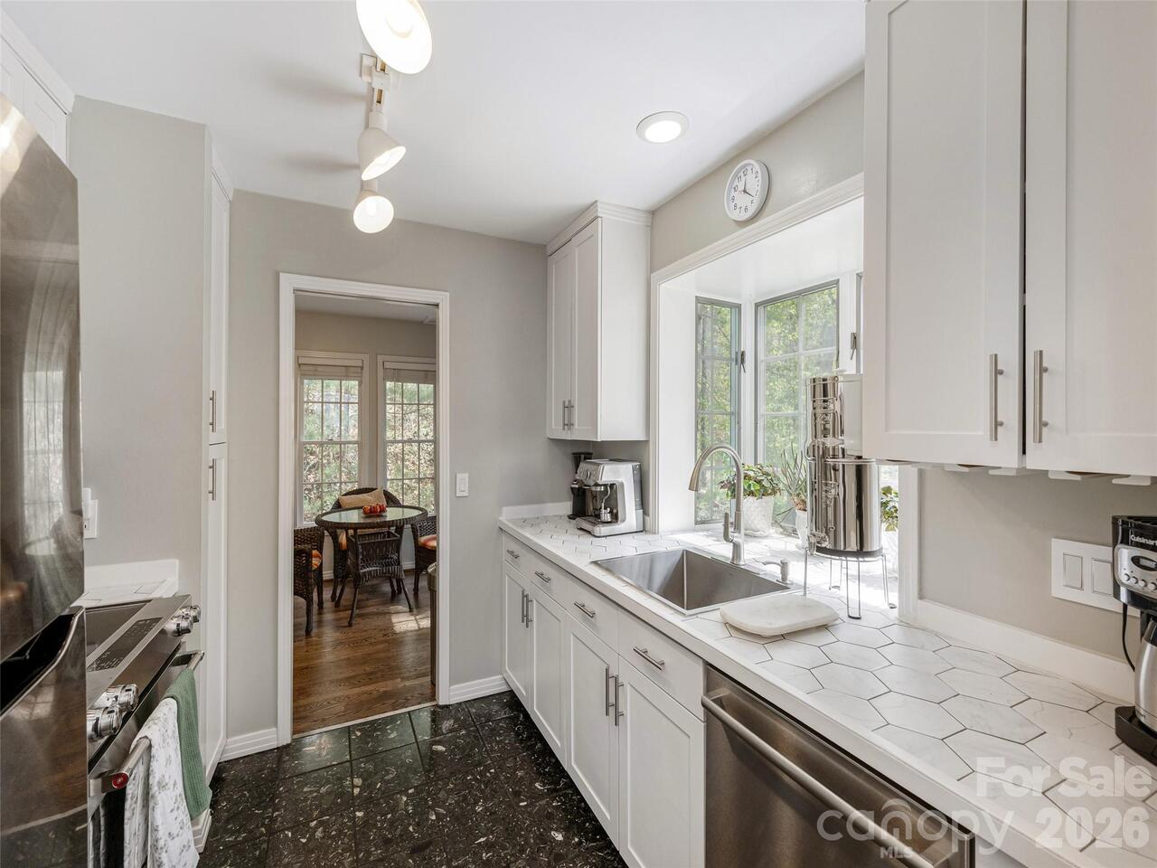 Listing Photo 13