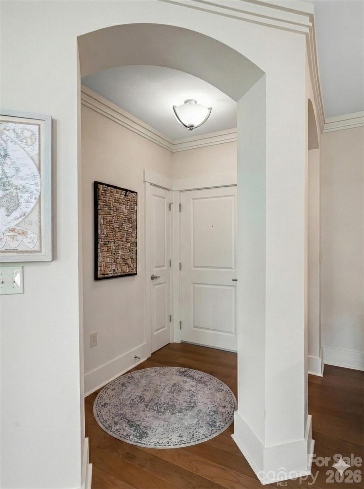 Listing Photo 6