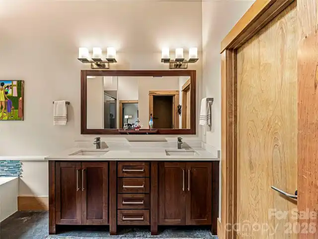 Listing Photo 20