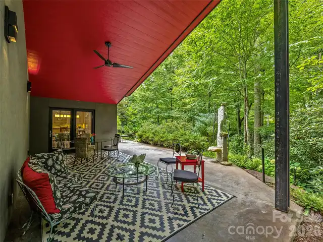 Listing Photo 27