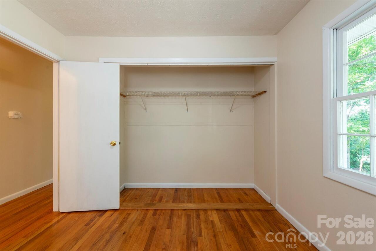 Listing Photo 13