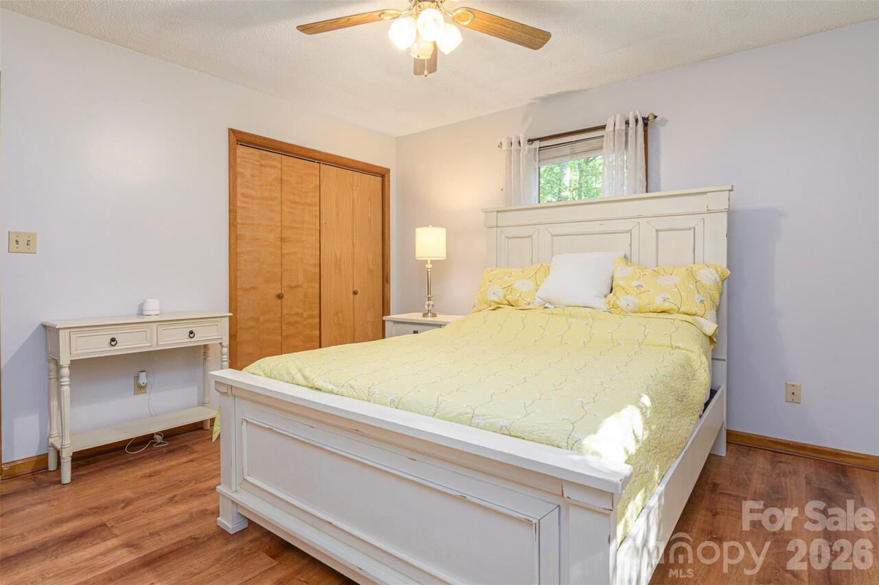 Listing Photo 13