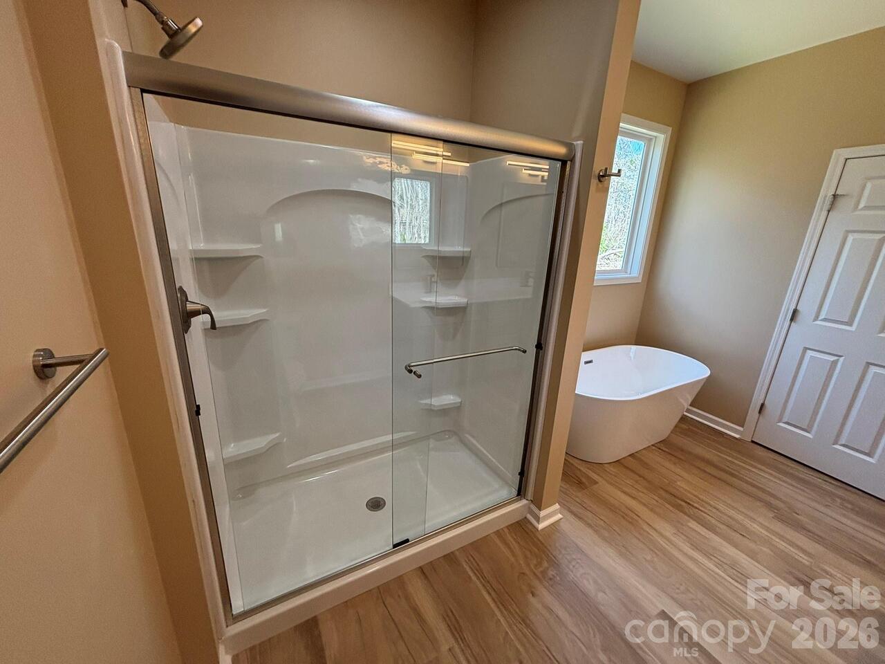 Listing Photo 18