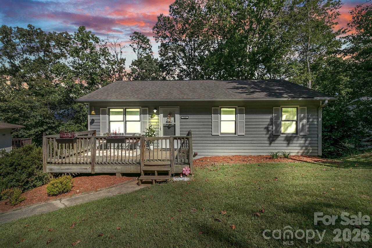 Listing Photo 1