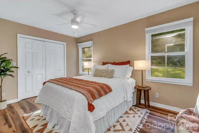 Listing Photo 18