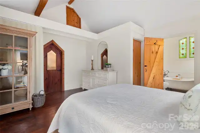 Listing Photo 20