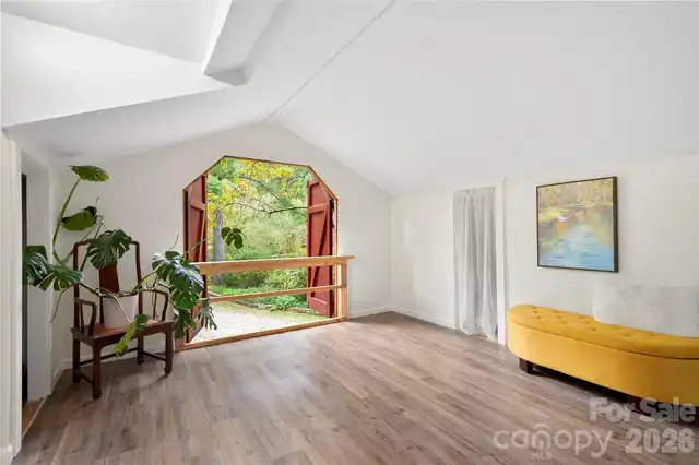 Listing Photo 31