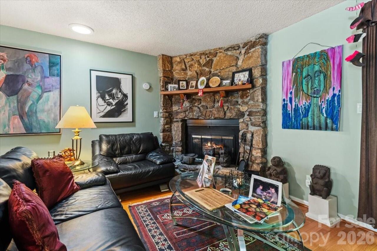 Listing Photo 23