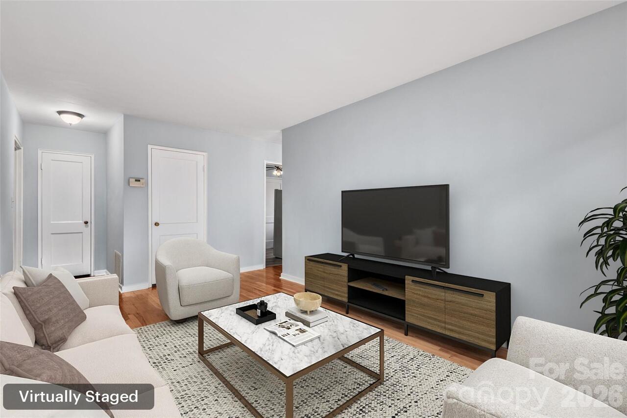 Listing Photo 8