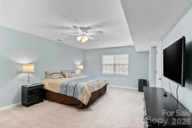 Listing Photo 24