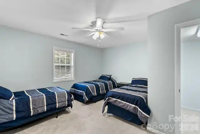 Listing Photo 32