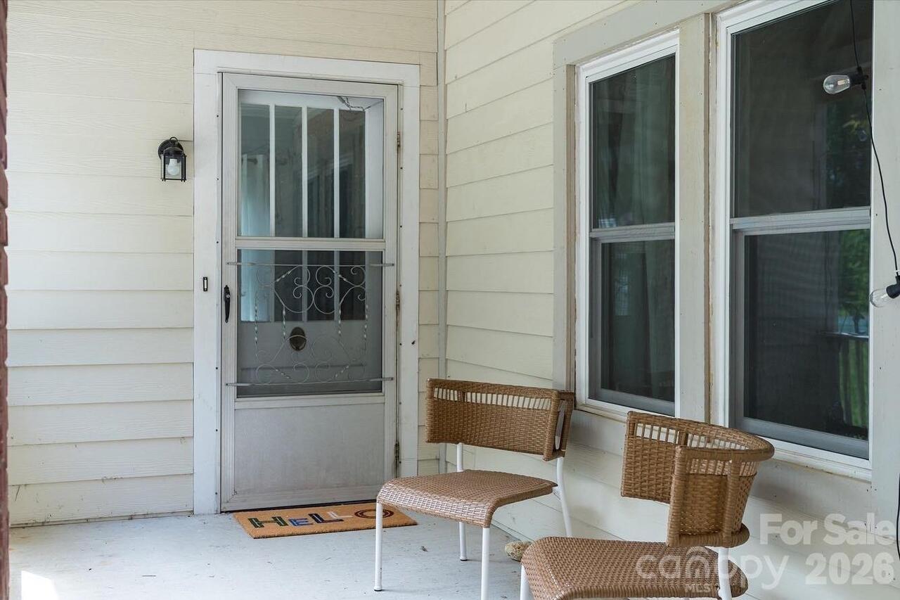 Listing Photo 10