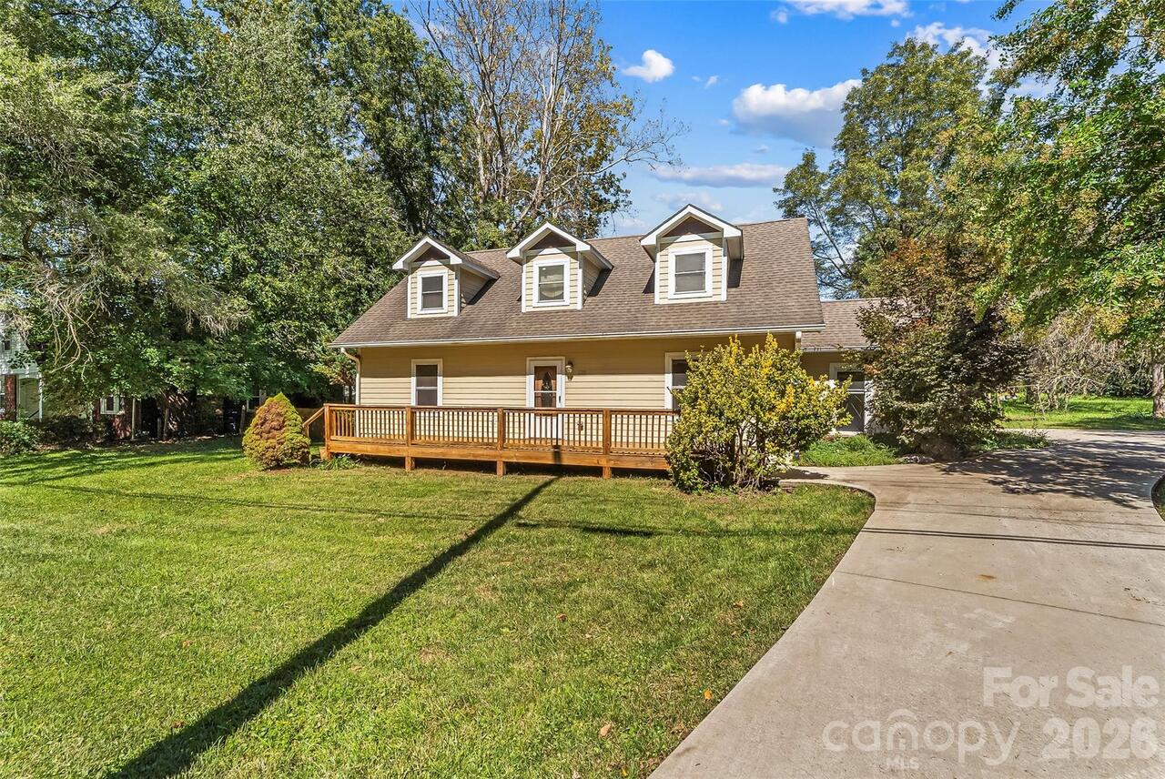 Listing Photo 1